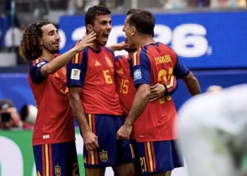 espanha-domina-austria,-vence-por-3-a-0-e-avanca-as-oitavas