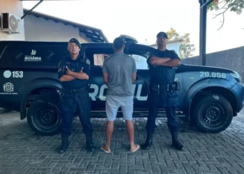homem-e-preso-apos-agredir-companheira-na-frente-da-filha-de-2-anos-em-goiania