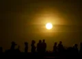 domingo-de-sol,-calor-e-tempo-seco-em-goias-exige-atencao-com-a-baixa-umidade