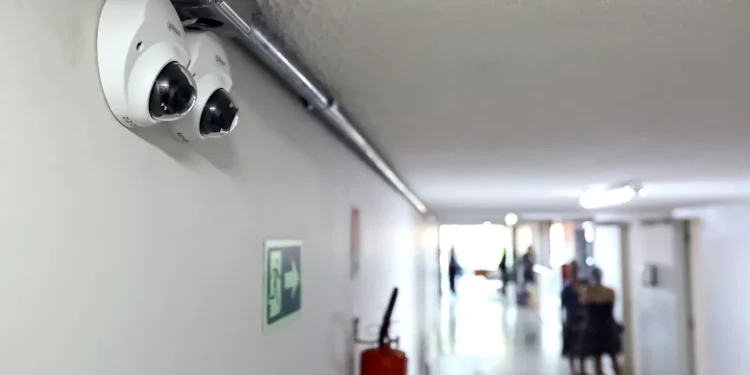 lei-torna-obrigatorias-cameras-em-atendimentos-a-pessoas-com-deficiencia-no-df