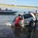 carro-cai-no-rio-araguaia-em-cocalinho-e-e-removido-por-bombeiros-de-goias