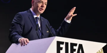 infantino-e-denunciado-ao-coi-por-suposta-violacao-de-neutralidade-politica