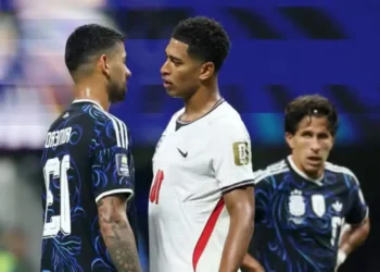 inglaterra-e-argentina-vao-empatando-no-primeiro-tempo-da-semifinal
