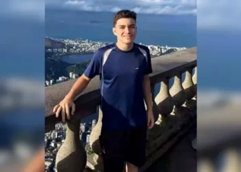 bombeiros-intensificam-buscas-por-adolescente-de-goias-desaparecido-no-mar-de-copacabana