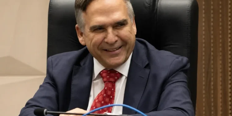 mabel-veta-projeto-sobre-atletas-trans-em-competicoes-em-goiania