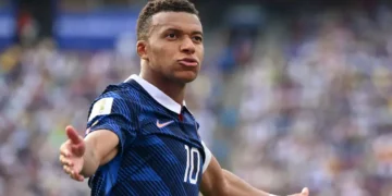 mbappe-ultrapassa-messi-e-assume-artilharia-historica-das-copas-do-mundo