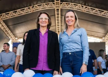 “estupradores-e-pedofilos,-arrumem-as-malas”,-diz-damares-ao-defender-governo-celina