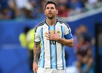 milei-anuncia-feriado-nacional-para-receber-selecao-argentina-apos-vice-na-copa-do-mundo