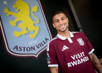 joao-gomes-troca-wolverhampton-pelo-aston-villa-e-disputara-a-champions-league