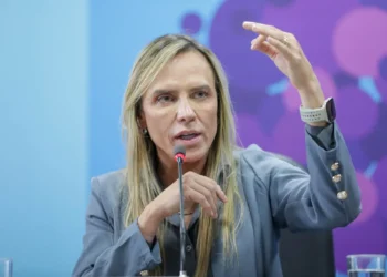 celina-leao-sanciona-politica-de-acolhimento-a-populacao-em-situacao-de-rua