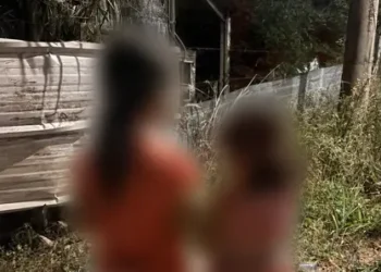 meninas-de-2-e-5-anos-sao-encontradas-sozinhas-em-casa-em-goiania