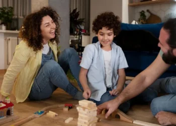 70%-das-familias-tem-dificuldade-na-hora-de-cuidar-dos-filhos-nas-ferias-escolares