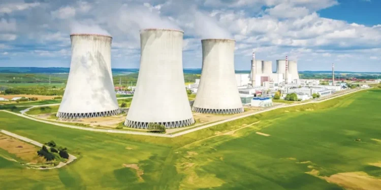 eua-fecham-acordo-nuclear-com-arabia-saudita-e-autorizam-enriquecimento-de-uranio