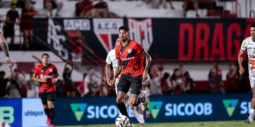 cuiaba-e-atletico-go-fazem-confronto-direto-por-aproximacao-ao-g-4-da-serie-b