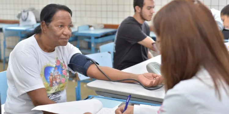 mutirao-oferece-mais-de-300-atendimentos-em-aparecida-neste-sabado-(25)