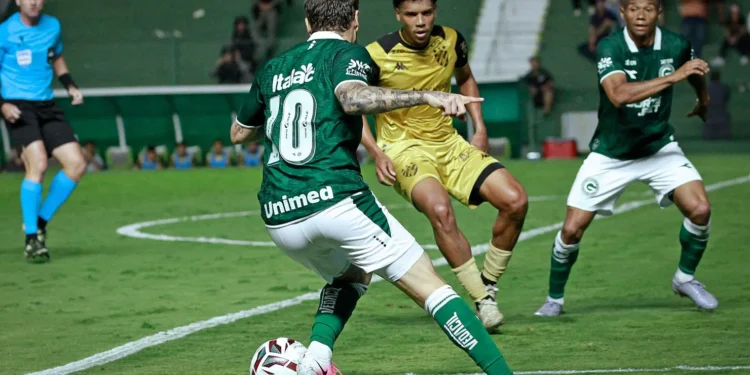 goias-abre-segundo-turno-da-serie-b-de-olho-no-g6-contra-o-lanterna-america-mg