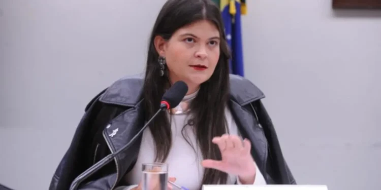 tre-go-decide-cassar-mandato-de-aava-santiago-por-infidelidade-partidaria