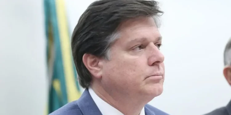 mdb-libera-diretorios-estaduais-e-fica-neutro-na-disputa-pela-presidencia