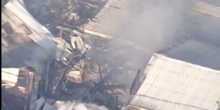 terremoto-de-magnitude-7,1-atinge-o-japao,-deixa-mortos-e-provoca-destruicao