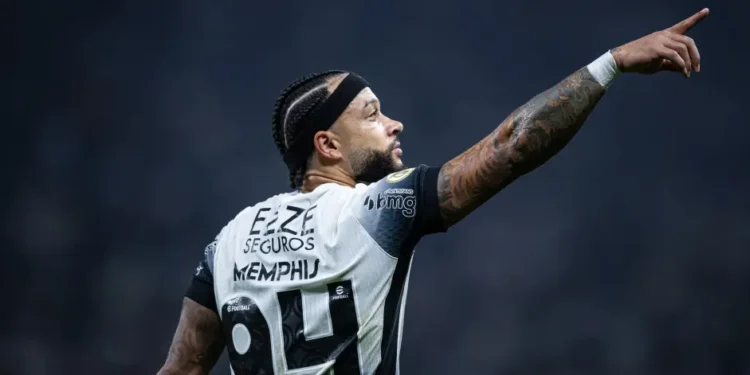 corinthians-da-passo-decisivo-para-manter-memphis-depay