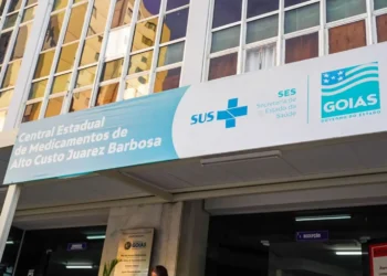 pacientes-denunciam-demora-e-falta-de-medicamentos-de-alto-custo-no-juarez-barbosa-em-goiania