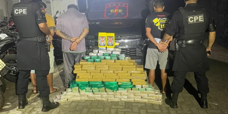 pm-apreende-mais-de-200-quilos-de-pasta-base-de-cocaina-avaliados-em-r$-6-milhoes-em-goiania