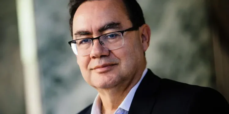 de-candidato-a-apoiador:-cury-nao-descarta-apoiar-zema-a-presidencia