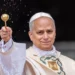 leao-xiv-diz-que-e-“o-papa-que-por-acaso-e-americano”-e-destaca-missao-universal-da-igreja