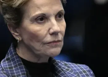 tereza-cristina-sinaliza-apoio-para-compor-chapa-de-flavio-bolsonaro-como-candidata-a-vice