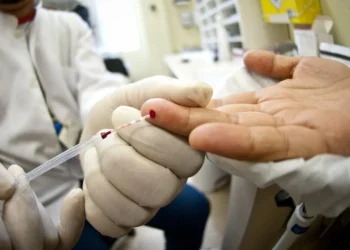 avancos-no-combate-ao-hiv-evidenciam-desafios-persistentes-em-goias