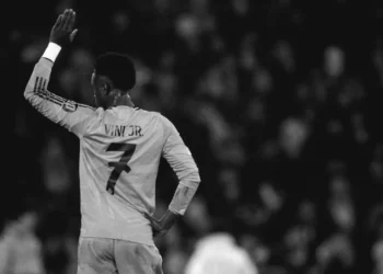 real-madrid-faz-ultimato-a-vini-jr.-e-admite-venda-do-brasileiro-nesta-janela