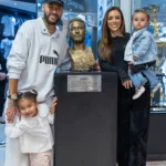 santos-inaugura-busto-de-neymar-no-memorial-das-conquistas-da-vila-belmiro
