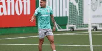paulinho-sofre-nova-lesao-e-volta-a-preocupar-o-palmeiras