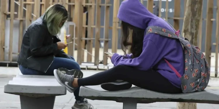 lei-amplia-penas-para-crimes-sexuais-contra-criancas-e-adolescentes-com-uso-de-ia