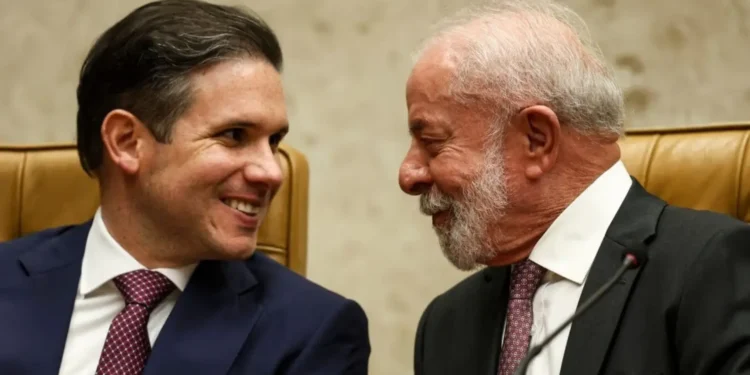 hugo-motta-declara-apoio-a-reeleicao-de-lula