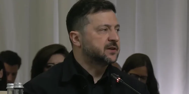 zelensky-acusa-russia-de-usar-misseis-norte-coreanos-em-ataques-que-deixam-mortos-na-ucrania