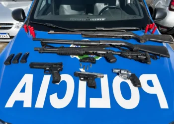 dono-de-supermercado-e-preso-apos-disparar-arma-dentro-do-comercio-em-aparecida-de-goiania-(go)