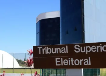 pt-desiste-de-acao-e-tenta-destravar-r$-2,3-bilhoes-do-fundo-eleitoral
