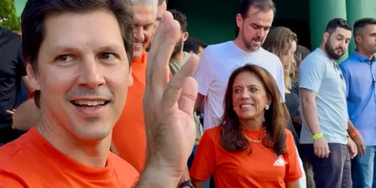 seis-cidades,-caiado-e-5-mil-pessoas:-daniel-aposta-alto-na-largada