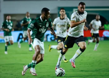 criciuma-x-goias:-escalacoes,-horario-e-onde-assistir