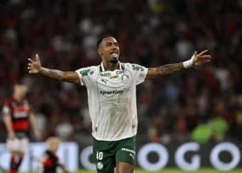 manchester-city-monitora-allan,-mas-palmeiras-mantem-posicao-firme-sobre-venda