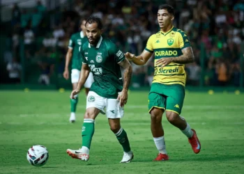 cuiaba-x-goias:-escalacoes,-horario-e-onde-assistir