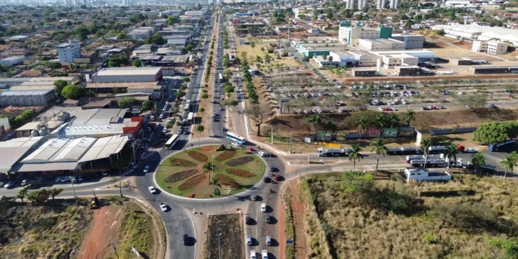 rotatoria-em-frente-ao-hugol-em-goiania-sera-retirada;-veja-o-que-muda