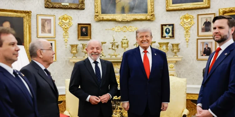 brasil-e-eua-retomam-dialogo-sobre-tarifaco-apos-ligacao-entre-lula-e-trump