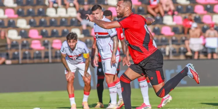 atletico-go-x-botafogo-sp:-escalacoes,-horario-e-onde-assistir