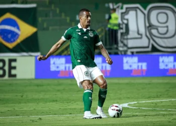 goias-finaliza-preparacao-para-duelo-contra-o-sao-bernardo-na-serrinha