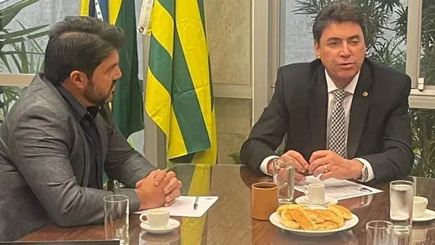wilder-reage-a-crise-do-pl-goias-com-marcio-correa:-“a-palavra-e-essencial”