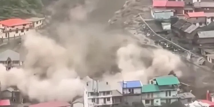 tragedia-no-nepal-deixa-584-mortos-e-mais-de-1,9-mil-desaparecidos