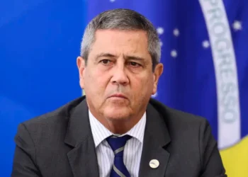 generais-condenados-por-tentativa-de-golpe-tentam-preservar-patentes-no-stm