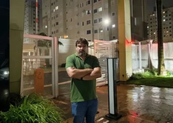 justica-arquiva-processo-contra-advogado-preso-por-porte-ilegal-de-arma-em-goiania